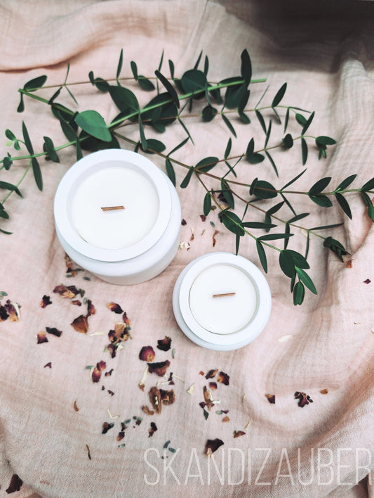 Kerze im Kerzenfass * handgegossen mit Holzdocht * SkandiZauber * Kerzenbehälter mit Deckel
