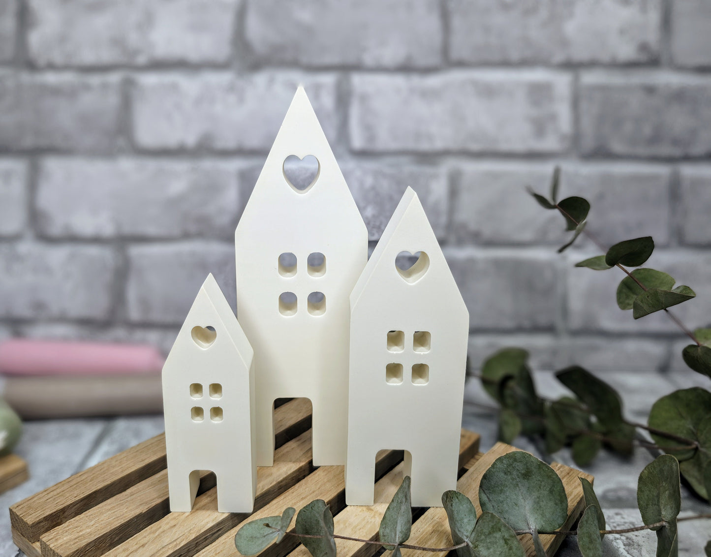 Vielseitige und charmante dekorative Lichthäuser, perfekt für Tisch- oder Fensterbank Dekoration, handgemacht.